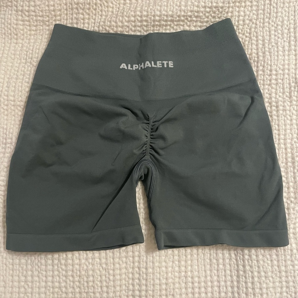 Alphalete Amplify Shorts